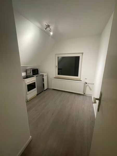 Idyllische und ruhige zwei Zimmer Einlieger- Wohnung